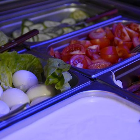 Hotel Minerva Mosonmagyaróvár Eksteriør bilde